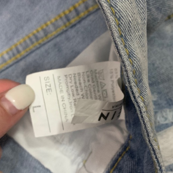 Jean shorts - Picture 6 of 6